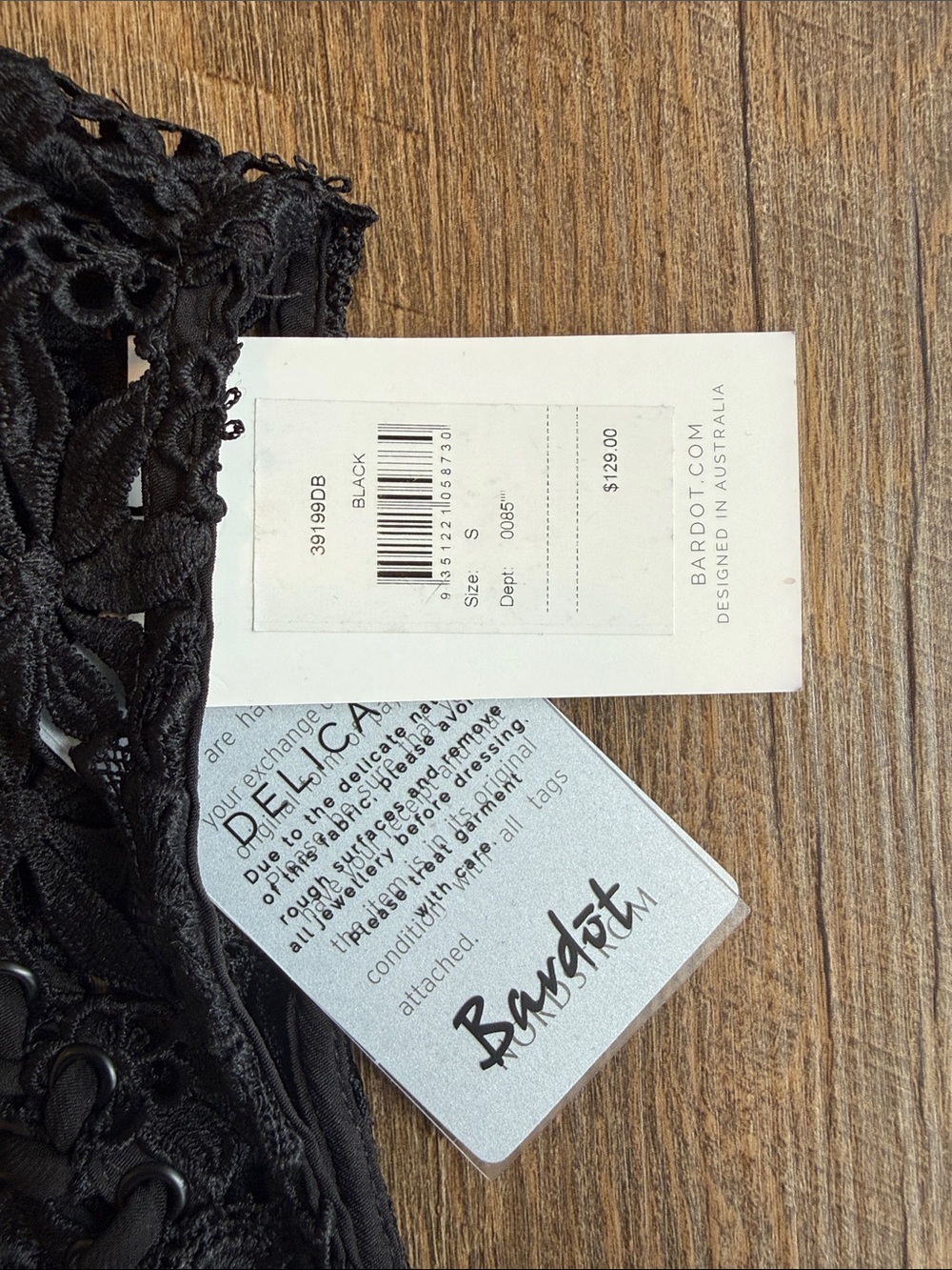 NWT Bardot PARIS Lace Sleeveless Cocktail Bodycon Black Mini Dress Size Small - Picture 10 of 16